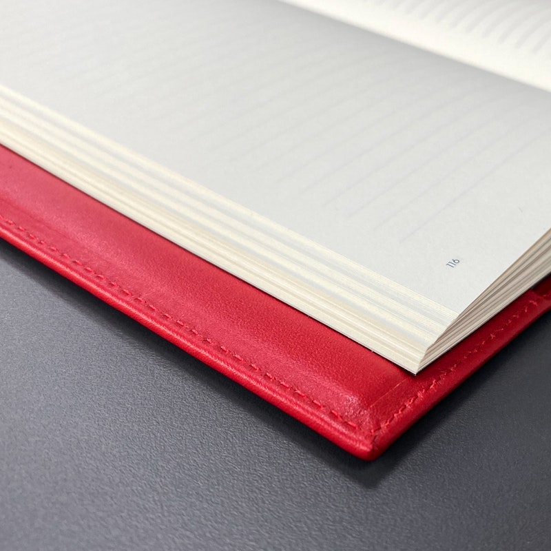 Cuaderno clásico con funda de piel rojo - Tintablanca